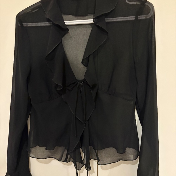 Aritzia Wilfred set black skirt black top - Picture 5 of 5